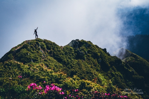Закарпатський фотограф поділився неймовірними кадрами з гірської вершини