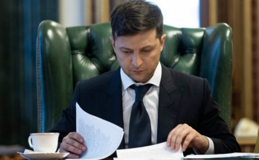 Зеленський анонсував заходи для підтримки бізнесу: 8 тисяч для ФОПів і податкові канікули
