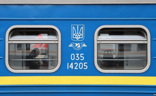 УЗ відновлює курсування поїзда Миколаїв – Рахів на зимові свята