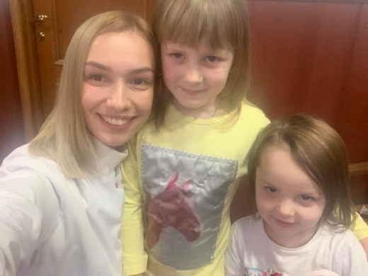 В ужгородському медичному центрі влаштували новорічний сюрприз для дітей