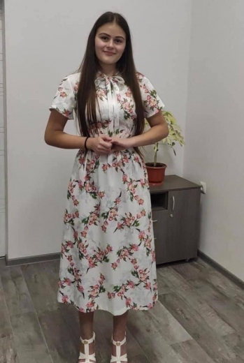 Юна вокалістка з Мукачева здобула перемогу на Міжнародному онлайн-фестивалі