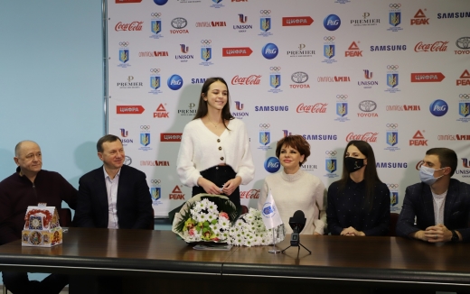 Ужгородка Валерія Юзвяк стала дворазовою чемпіонкою Європи з художньої гімнастики