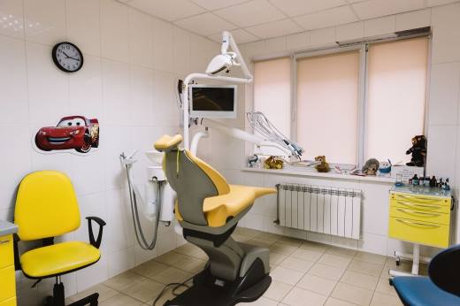 «Клініка сімейної стоматології» в Ужгороді – 6 років гарантії якості