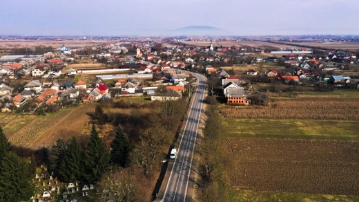 На Закарпатті відремонтують дорогу від міста Берегове до КПП «Вилок» – КПП «Тисабеч»