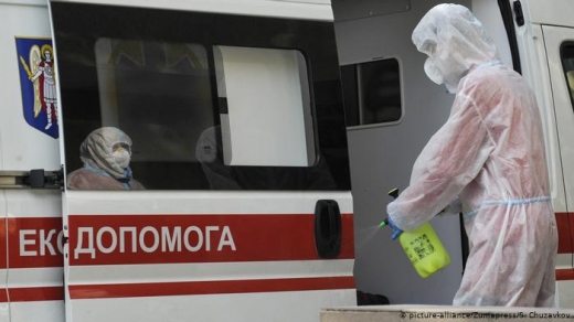 У МОЗ назвали штами коронавірусу, які виявили в Україні