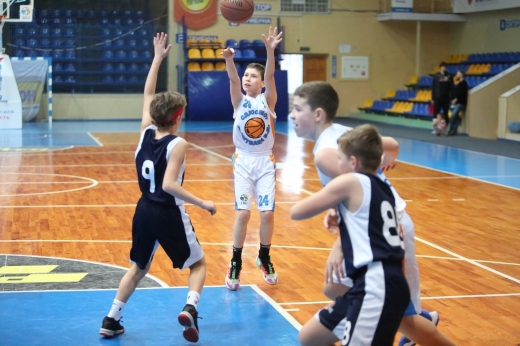 Юні ужгородські баскетболісти – бронзові призери ВБЮЛ
