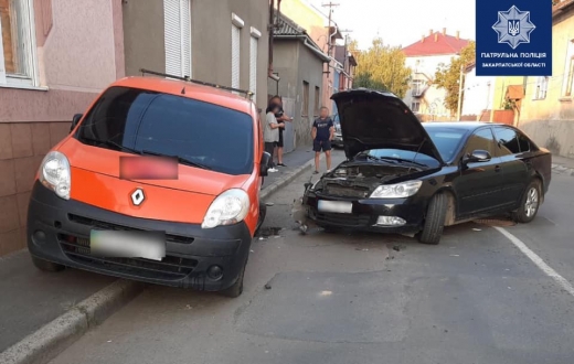 Патрульні виявили нетверезого водія, який вчинив ДТП у Мукачеві