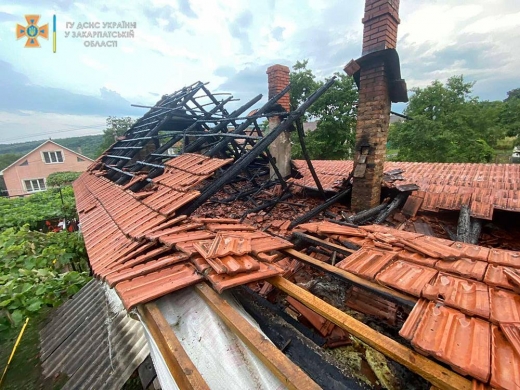 На Мукачівщині сталася пожежа на території приватного господарства