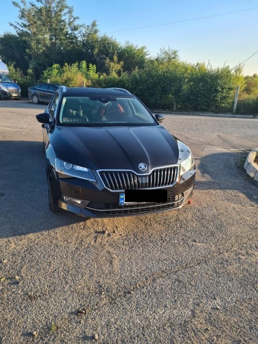 Викрадене в Чехії авто знайшли на Закарпатті