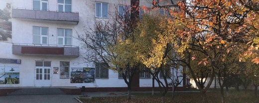 В Ужгороді хлопець вистрибнув із вікна військкомату