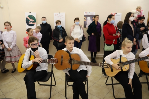 В Ужгороді відкрили виставку «Донорство – це про життя»