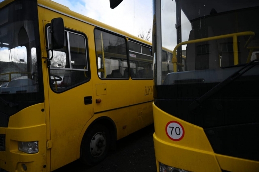 Закарпатські школи отримали нові автобуси