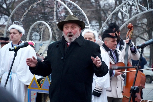 Закарпатський народний хор сьогодні колядував в Ужгороді