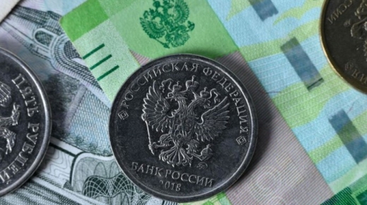Російський рубль обвалився до історичного мінімуму