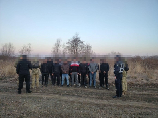 Більше 50 порушників кордону затримали за добу на Закарпатті