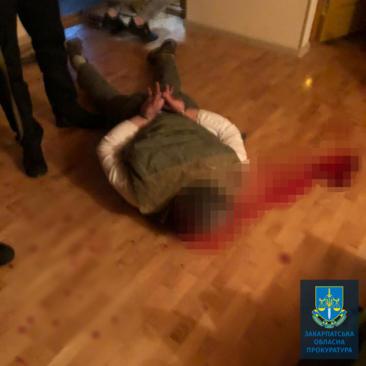 Підозрюваного у скоєнні замаху на вбивство мешканця Поляни взято під варту