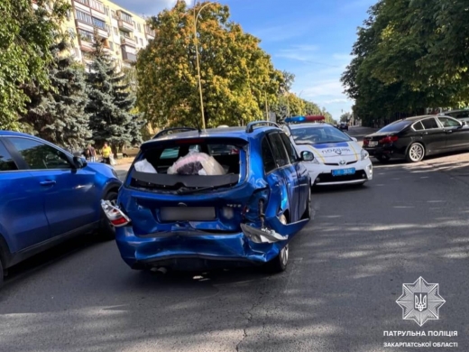 В Ужгороді на Минайській нетверезий водій вчинив ДТП