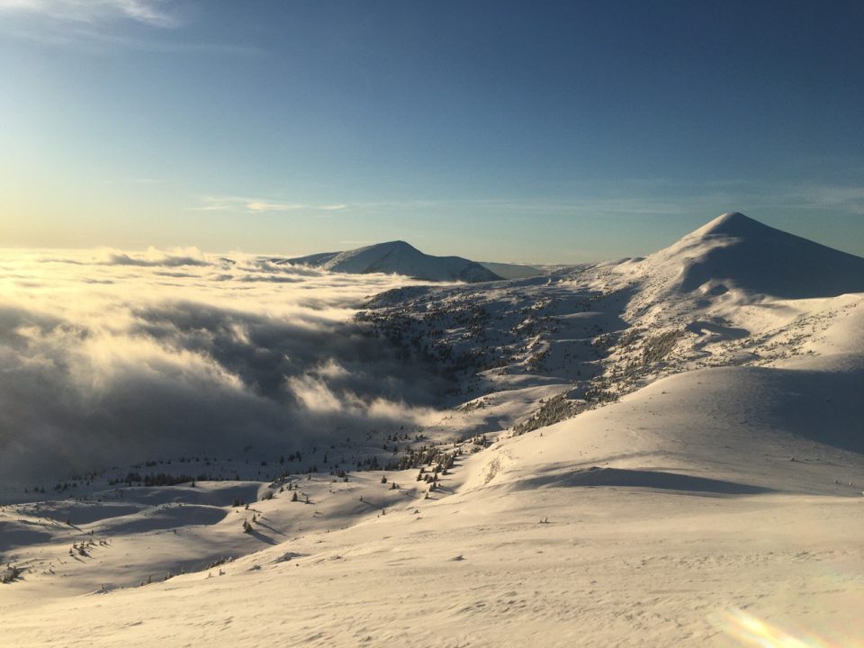Брат та сестра Петрос та Говерла.