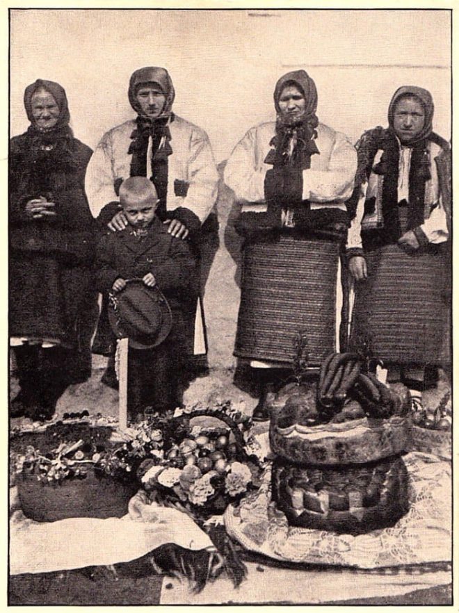 Свячення пасок в Ясінях 1930 ті рр.