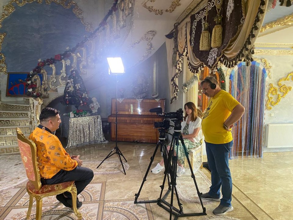 Photo 2025 12 12 19 00 50