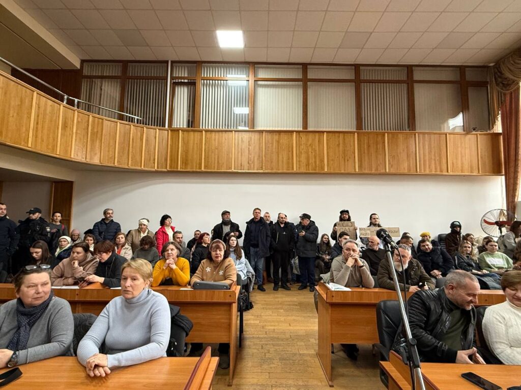 Шокуючий ВИКРИТТЯ! Як громада Ужгорода зірвала НАХАБНУ спробу забудувати історичну набережну під виглядом РЕКОНСТРУКЦІЇ!