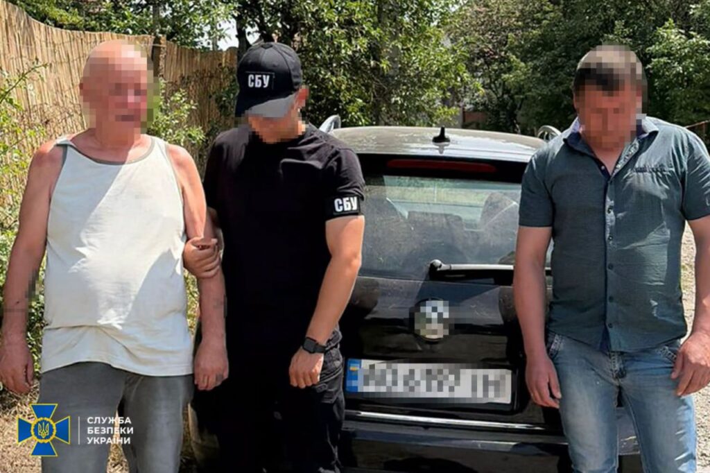 Правоохоронці викрили на Закарпатті схему переправлення ухилянтів через кордон