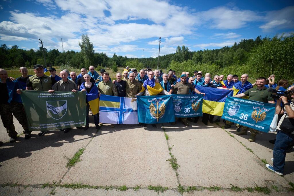 Закарпатські воїни повернулися додому після років російського полону