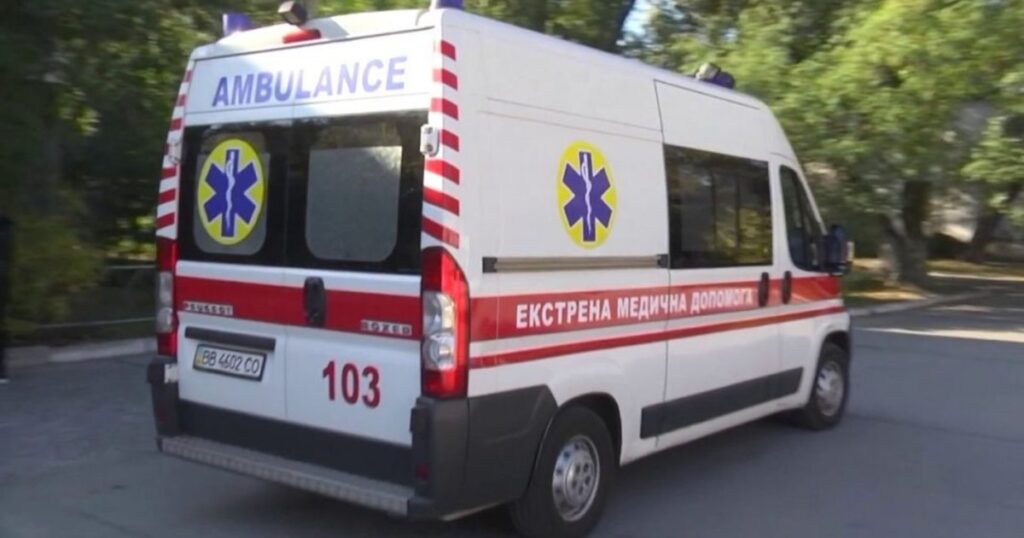 Подвійна трагедія в Берегові: мати і син померли під час одного виклику швидкої допомоги